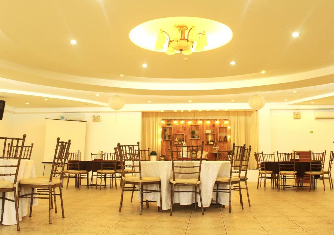 Altaroca Mountain Resort Antipolo Buitenkant foto