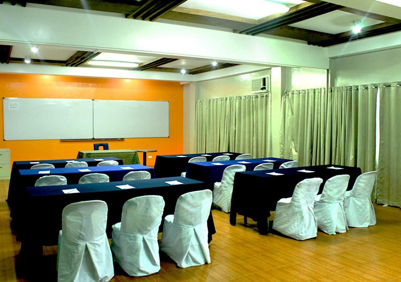 Altaroca Mountain Resort Antipolo Buitenkant foto