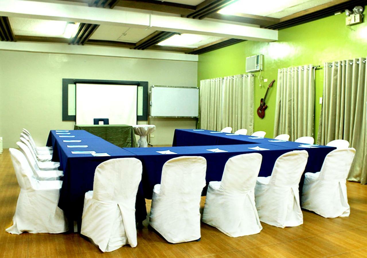 Altaroca Mountain Resort Antipolo Buitenkant foto